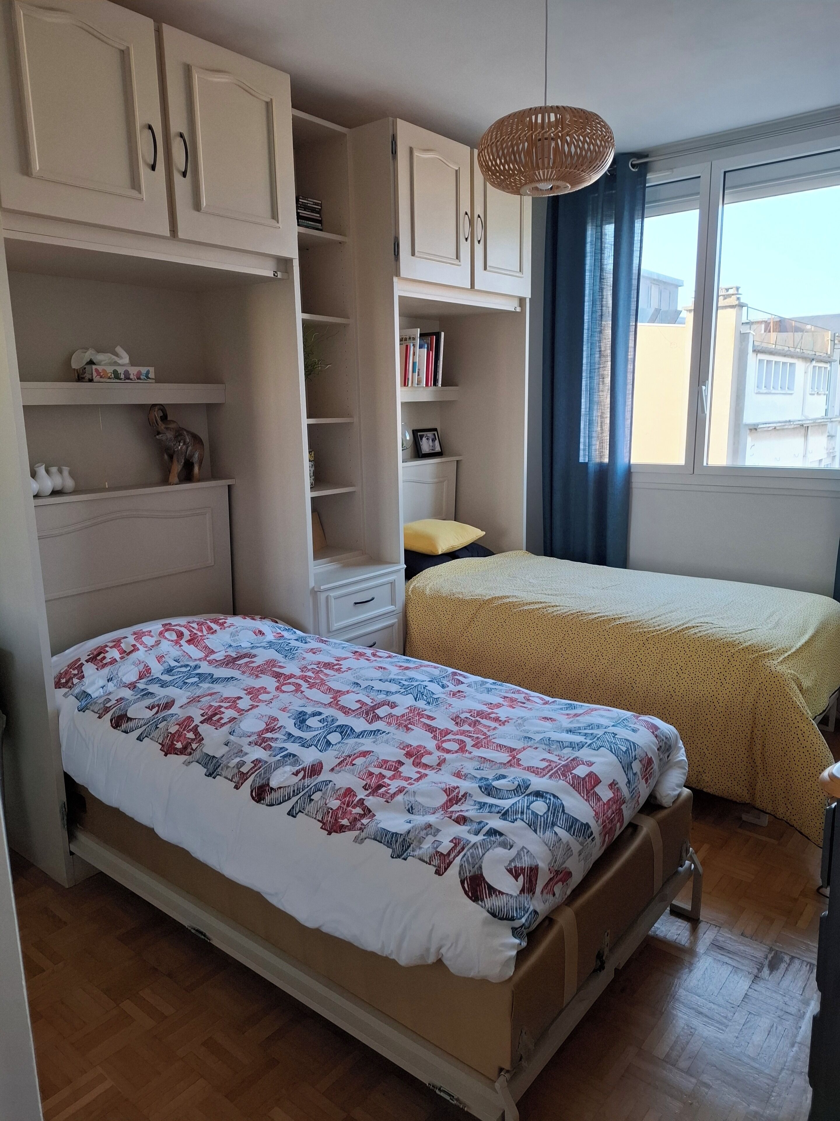 2 chambres, fer et planche à repasser, Wi-Fi gratuit, draps fournis