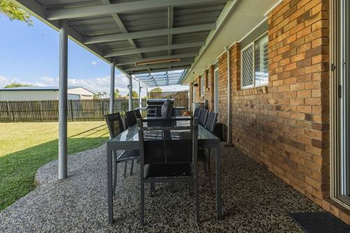 Apartment | Outdoor dining