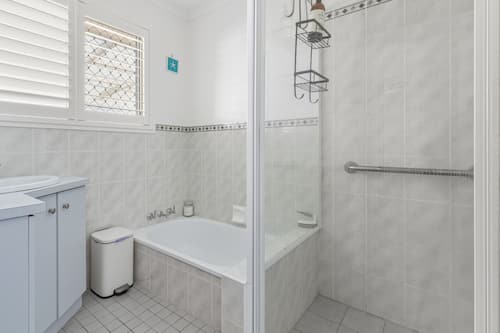 Apartment | Bathroom
