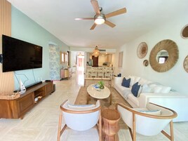 Casa | 2 dormitorios y Internet
