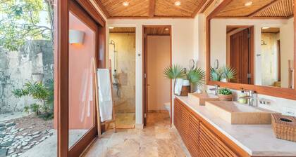 Bungallow 2 People Private Pool and Garden