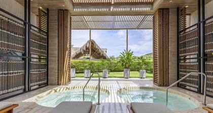 Seaside 3br Retreat w Terrace Beach Access