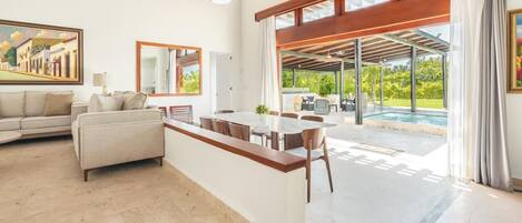 Estudio | 3 habitaciones