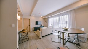 Apartment - Flat in Regatta Ii With Breakfast Included 304 (Santo Domingo)