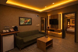 ラグジュアリー ルーム | リビング エリア