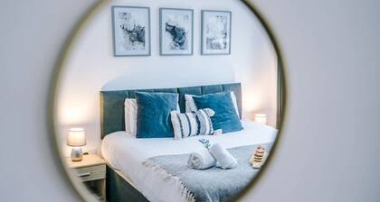 Modern Apartment Ideal for Business Sleeps 3
