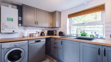 House | 3 bedrooms, Internet