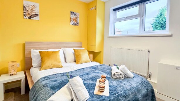 Hus | 2 soverom og skrivebord