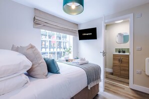 House | 1 bedroom - NEW Stunning Studio in the City-centre Sleeps 2 (Chester)