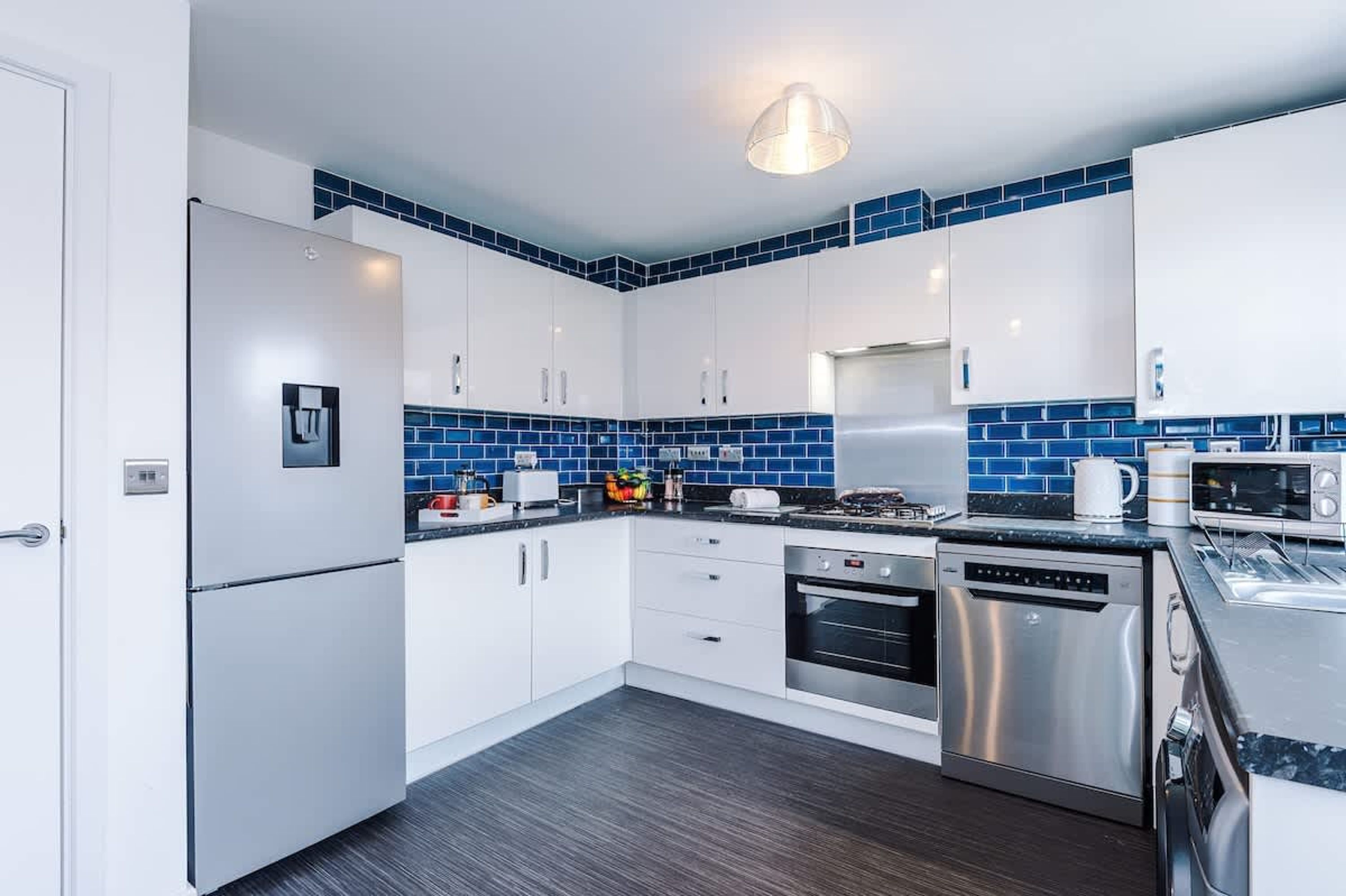 2 bedrooms
