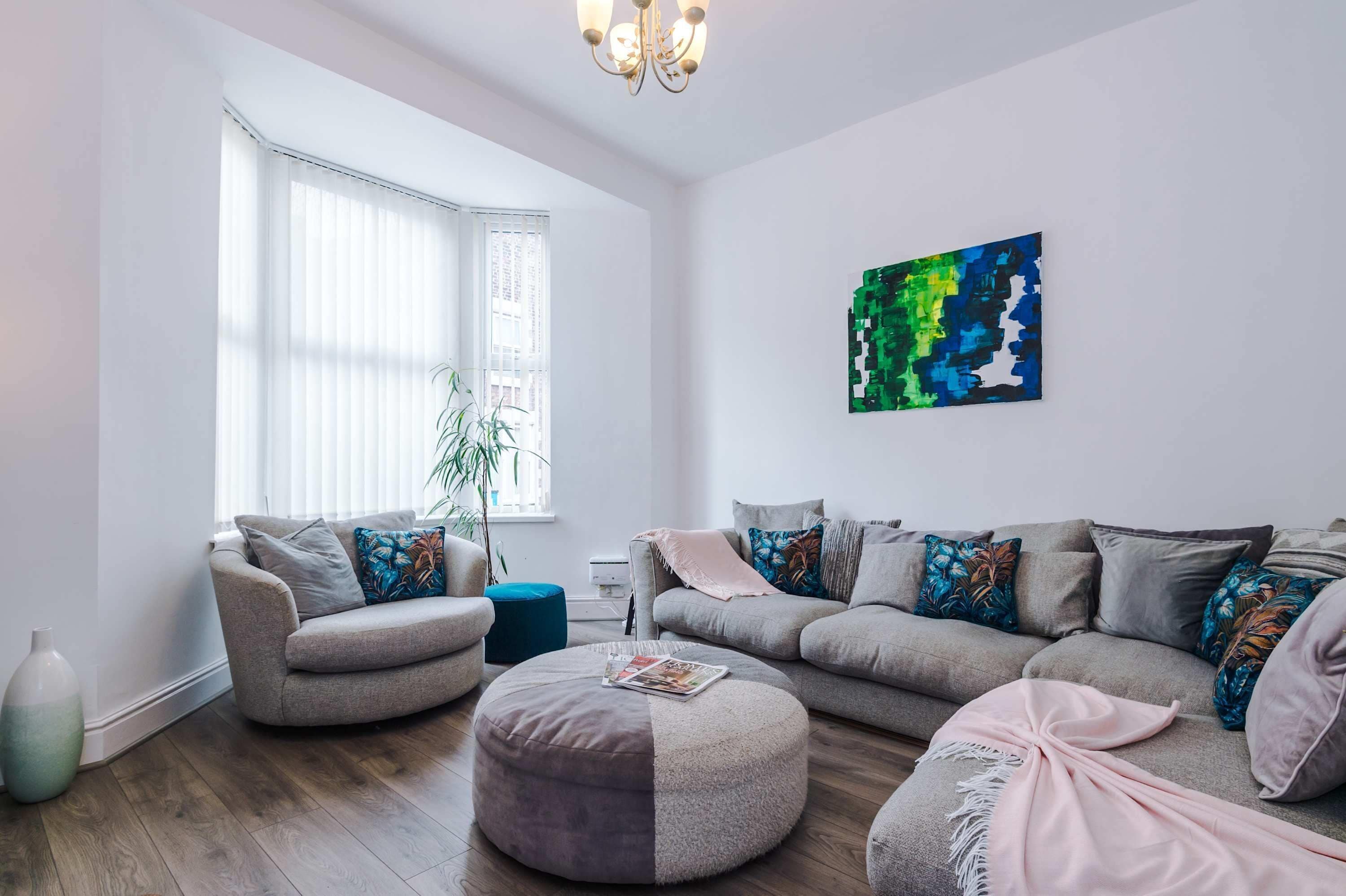 House | 3 bedrooms, desk, Internet