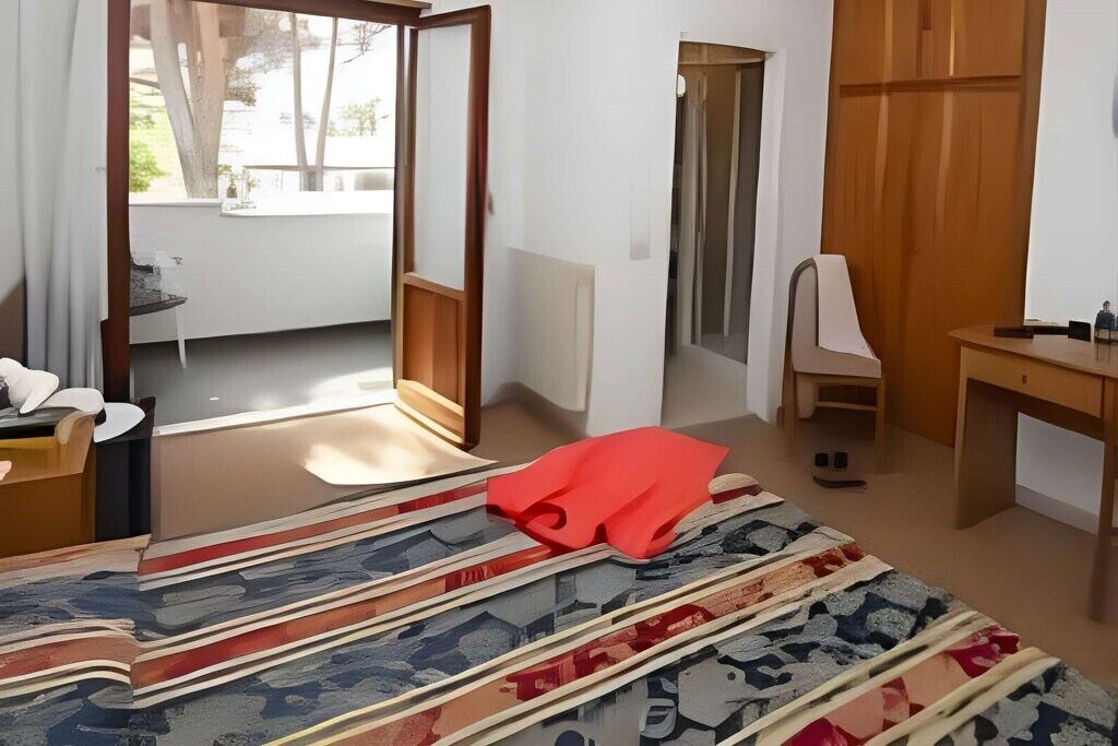 Kamar Double Standar, balkon