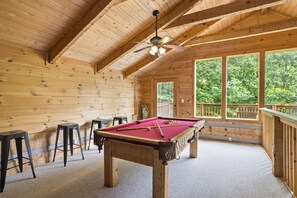Spielezimmer