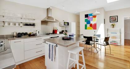 Welcome Cottage - Wi-Fi and On Street Parking