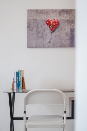 Apartment, Smoking - 2 bed 2 Bath Central London Apt (London)
