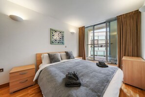 House - Central and Elegant City Apt With Balcony (London)