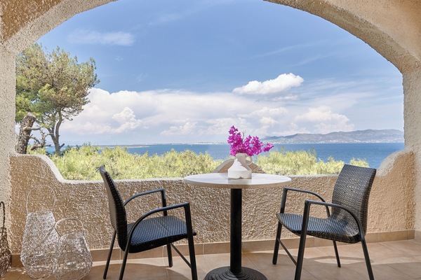 Double or Twin Room, Balcony, Sea View | WiFi (free)
