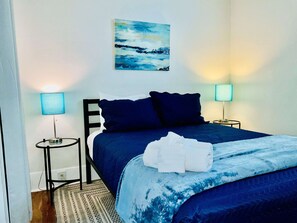 Hus - 1 queensize-säng med bäddsoffa - bubbelpool - utsikt mot trädgården (Hot Tub Tideaway) | 1 sovrum, individuell inredning, unika möbler och sängkläder