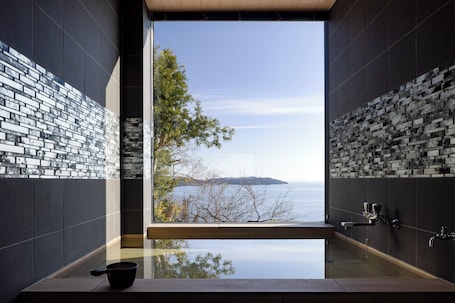 Villa, 5 Bedrooms, Lanai, Sea View | Spa. WORKHOBBY Awajishima