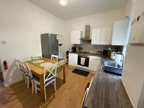 Uklassifisert bilde, 3 av 11, knapp