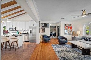 Living area - Coastal Haven Ranch w/ Pool (Delray Beach)