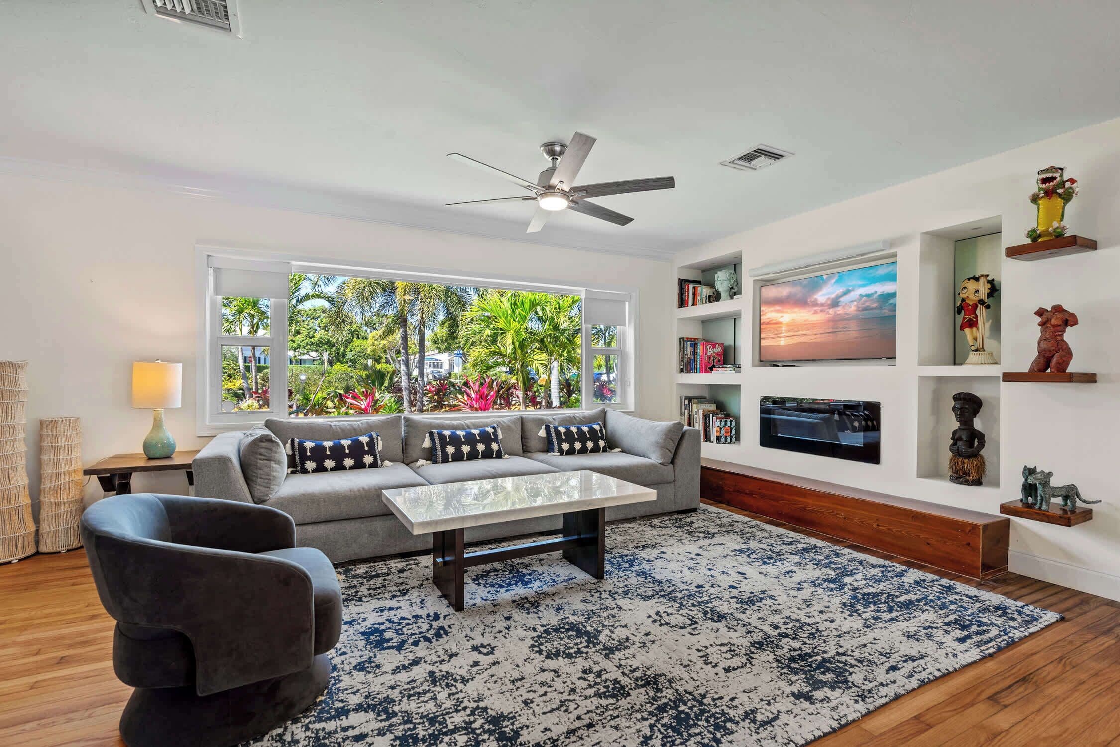 House, Multiple Beds, Pool Access, Garden View (Coastal Haven) | Living area