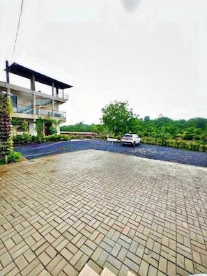 Property grounds - The Cloud Hotels & Resort Arambol (Goa)
