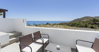 Apartment with sea view, in Macenas Resort