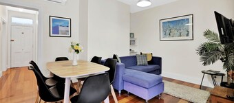 Sweet Dreams Cottage - Wifi, Netflix + Courtyard