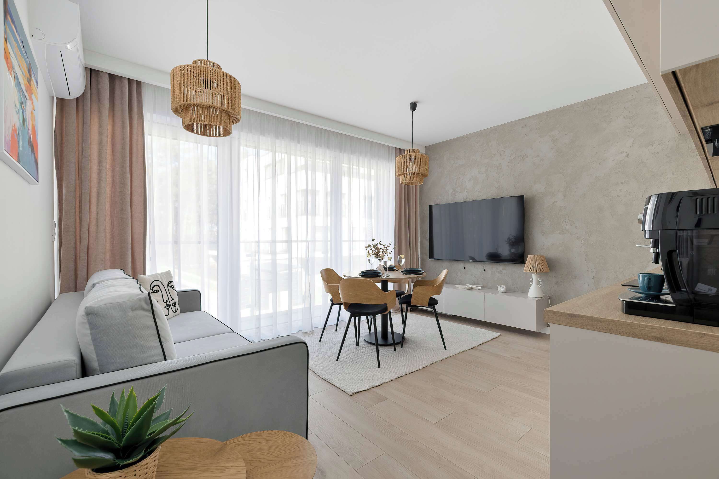 TV, offices