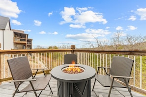 House, Multiple Beds, Hot Tub (Kokomo Kove) | Terrace/patio - Kokomo Kove Hot Tub, Views (Branson)