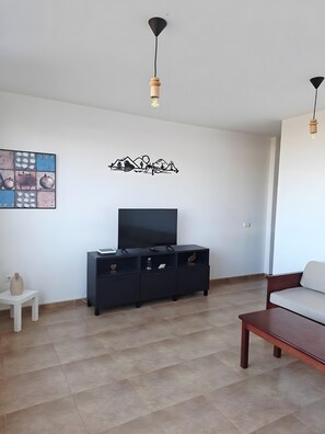 Living area - La Caracola, peaceful apartment with incredible views (La Santa)