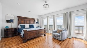 5 bedrooms, free WiFi - West Side of Stunning Gulf-Front Duplex W/ Pool - 5 Br 4.5 Ba (Gulf Shores)
