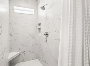 Towels - Stunning Gulf-View Home - 5 Br 5 Ba (Gulf Shores)