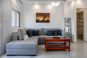 House | 2 bedrooms - Stella s House Near the Sea in Tavronitis (Platanias)