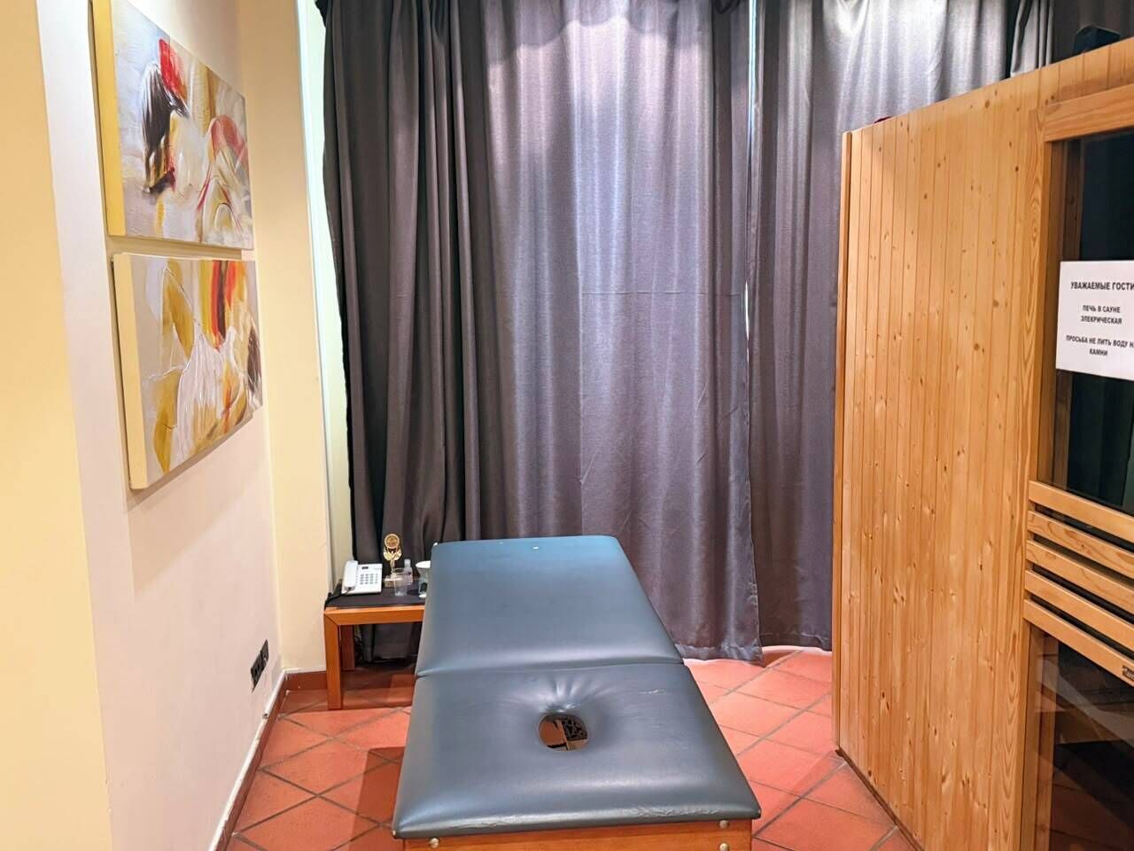 Massage in accommodation