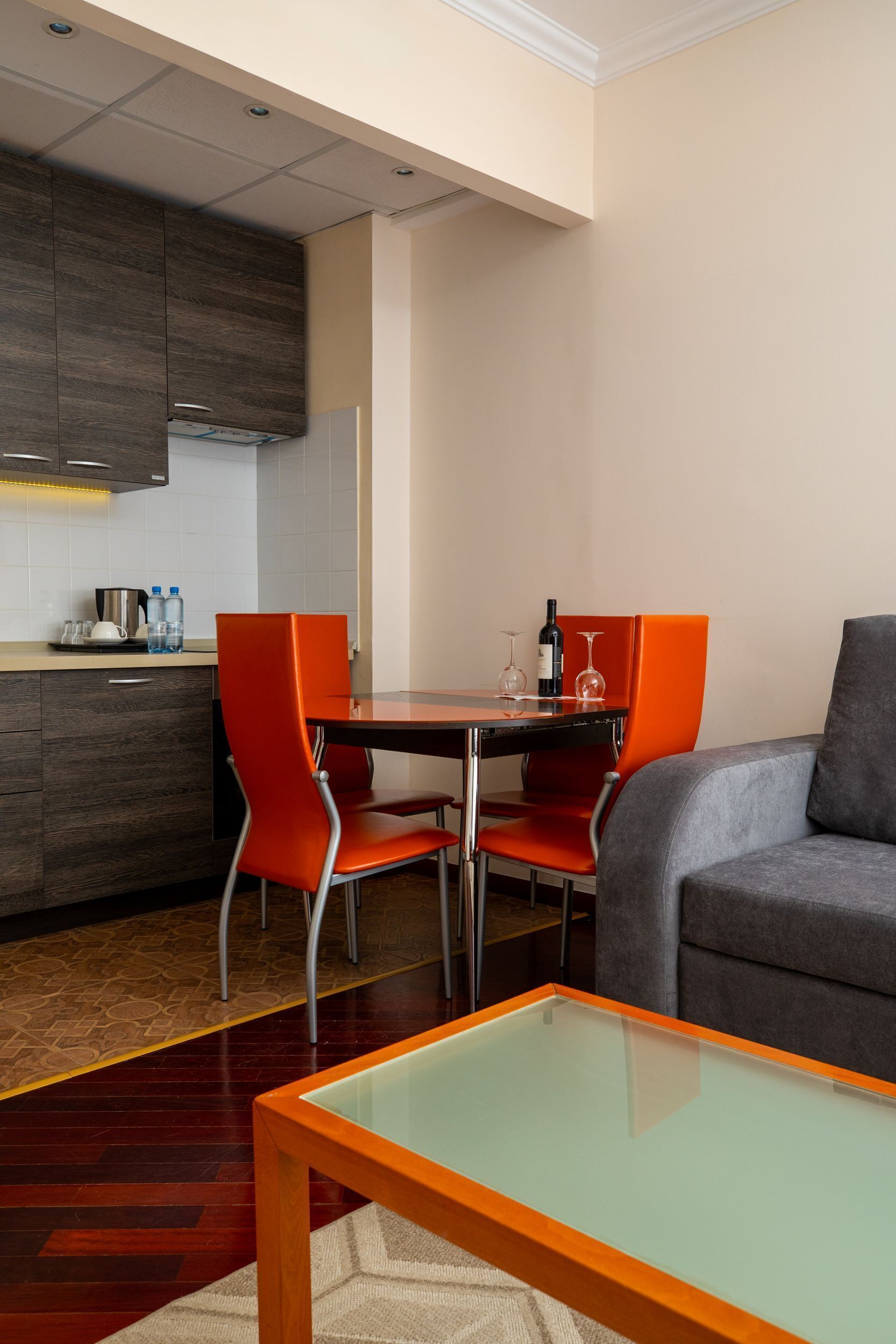 Family Suite, City View | Interior