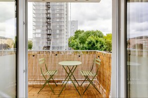 Property grounds - F4 77 mp2 new home automation near station & bus Luxembourg (Thionville)