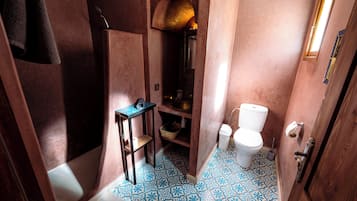 Double Room, 1 Queen Bed | Bathroom