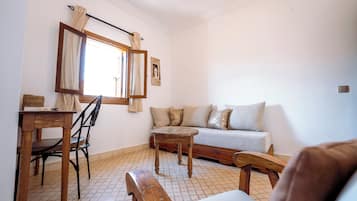 Superior Double Room | Living area