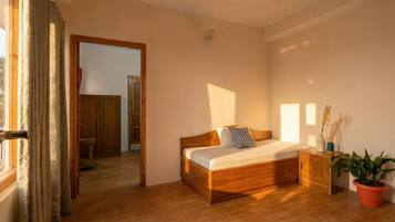 Standard Studio Room