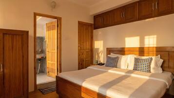 Standard Studio Room