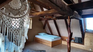 Unclassified image, 3 of 9, button - Vrbo Property (Nidda)