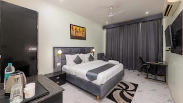 Quarto casal luxo, vista para a cidade