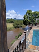 2 piscinas al aire libre
