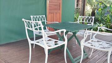 Standard Tent | Outdoor dining