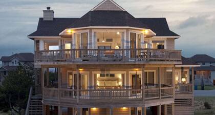 OBX Family House + Beach. Decks & Pools Access