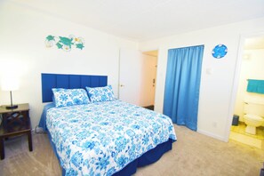 Room - Ocean Reef 311 - 51st Oceanside, free WIFI, AC, W/D. (Ocean City)