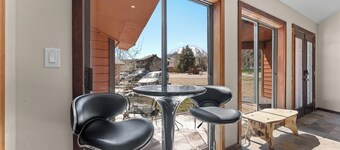 Pet-Friendly Townhome w/ Private Sauna & Large Backyard