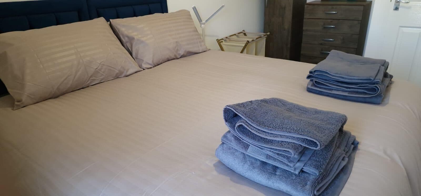 House, Multiple Beds